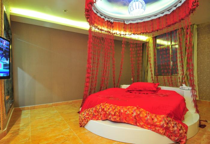 豪华海景情侣房