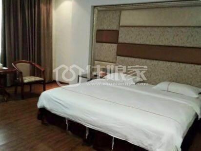 四会汇龙大酒店-豪华单人房