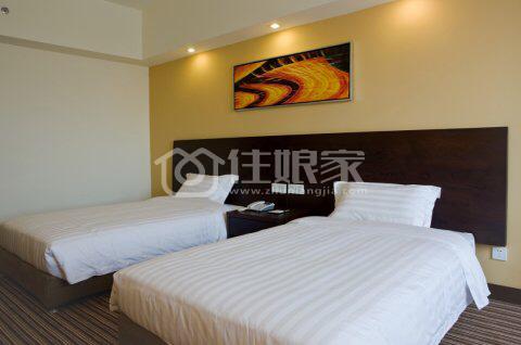 四会市大中酒店-标准双人房