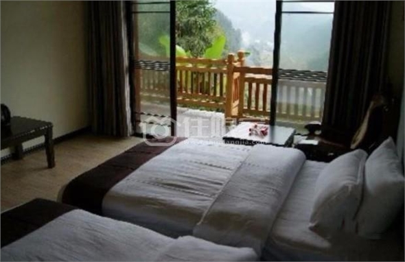 *张家界鸟巢客栈