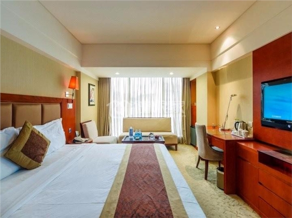 珠海拱北国泰酒店——高级豪华大床房