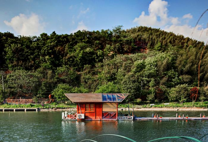 睡莲-榻榻米（船屋）