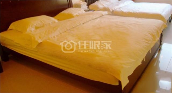 祈福新村--*豪华新装三层独栋大花园别墅