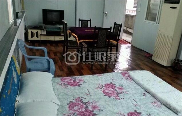 设置齐全，安全卫生