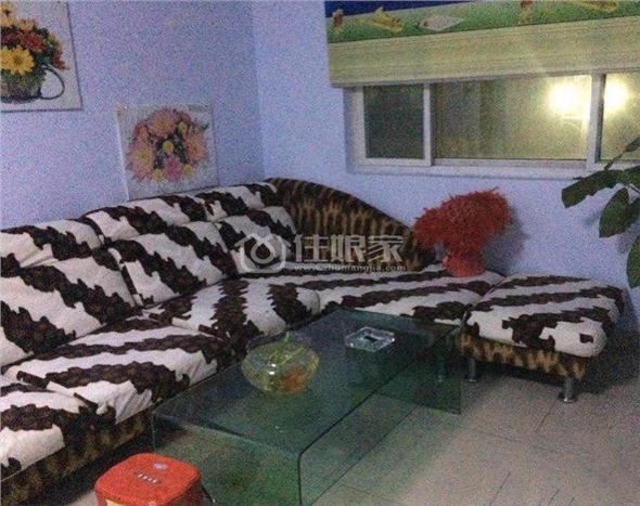 空调宽带日租房