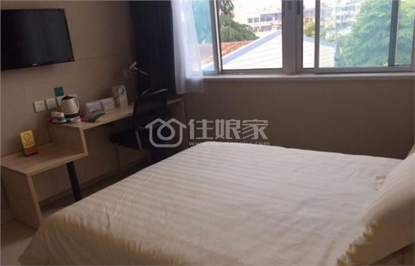 锦江之星巢湖人民路商业街店