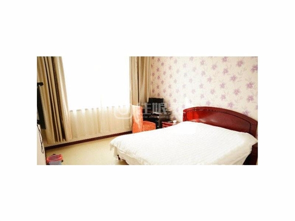 安静雅苑可停车24 小时热水中央空调