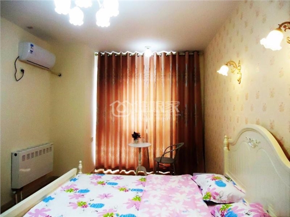 新河大对面温莎尚郡欧式大床两居