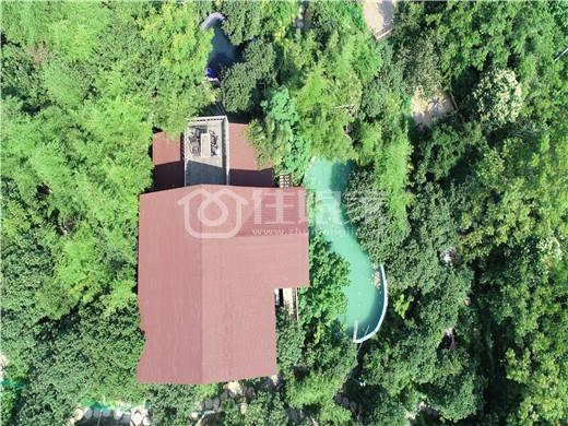 山地别墅豪华木屋