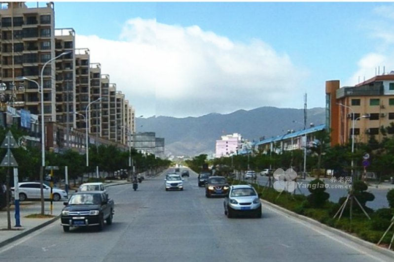 
              三亚爱馨老年公寓                            