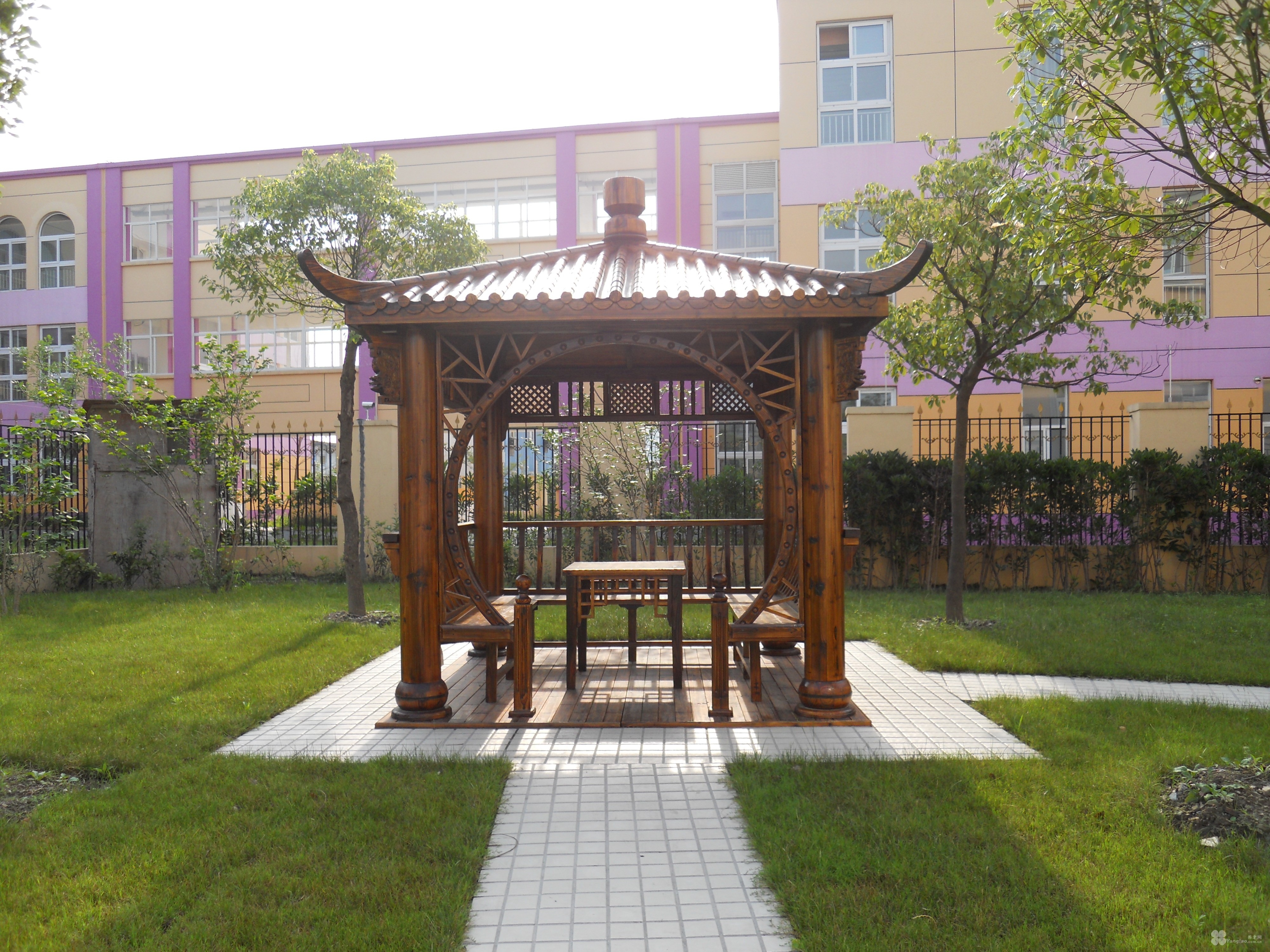 
              上海市闵行区康城敬老院                            