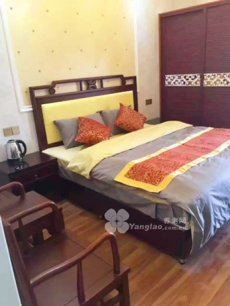 
              荣县中海老年公寓                            