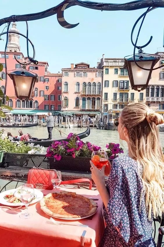 640.webp (28).jpg 640.webp (28).jpg